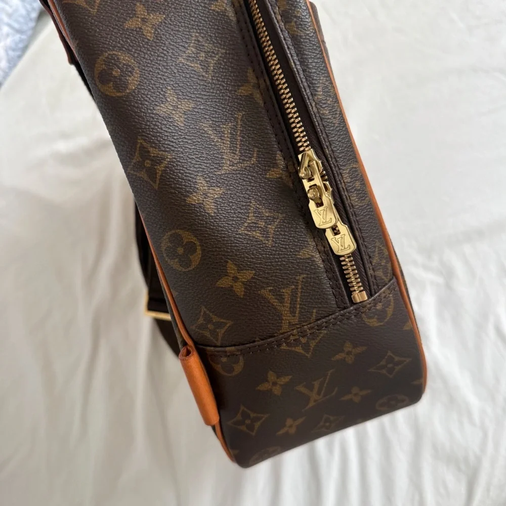 Vintage Louis Vuitton 2001 brown monogram backpack